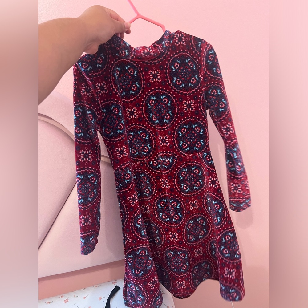 Girls dress size4/5